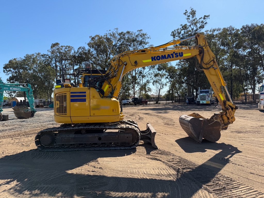KOMATSU PC138USLC-11 EXCAVATOR image 5