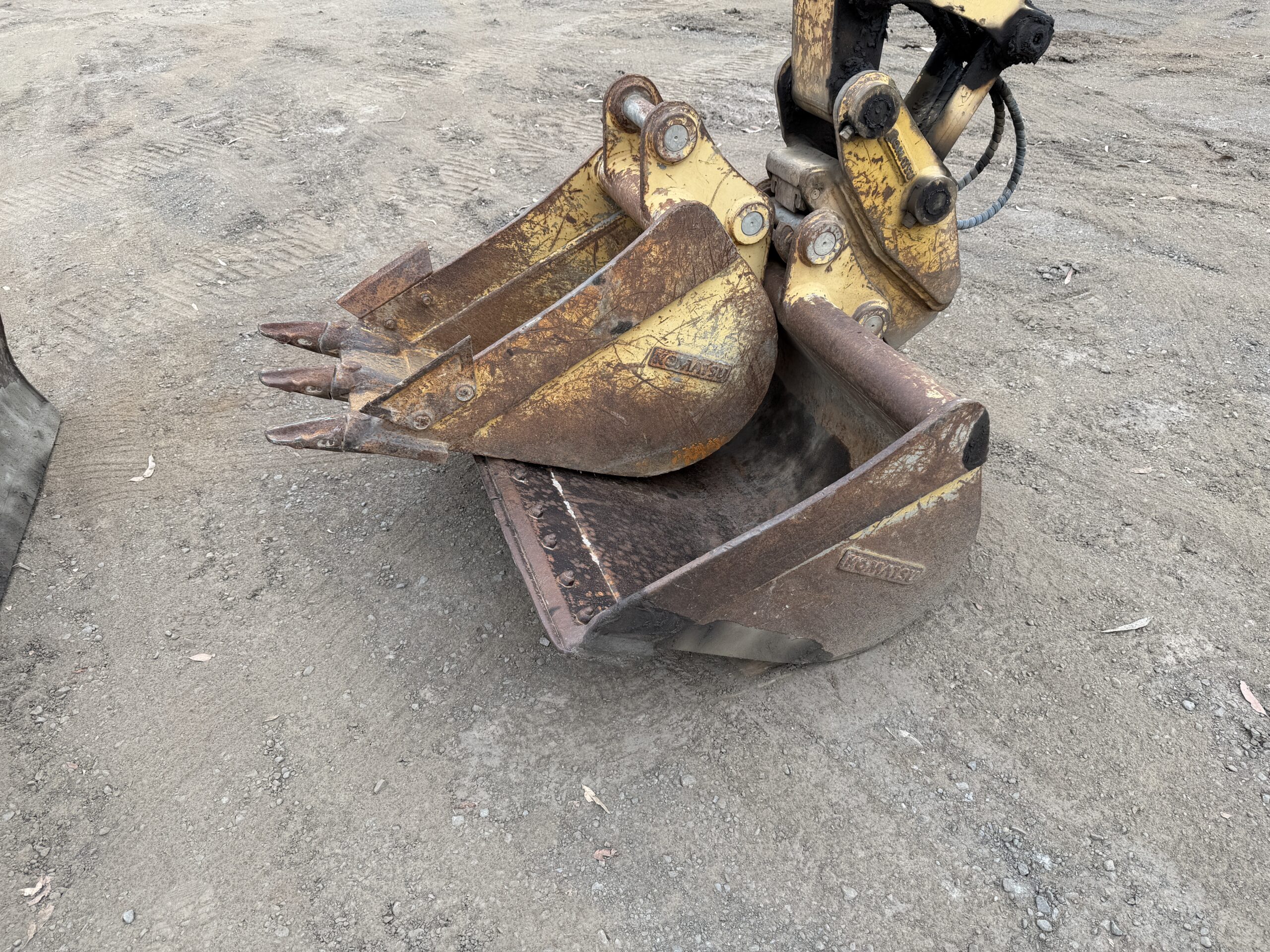 KOMATSU PC45MR-3 EXCAVATOR image 9