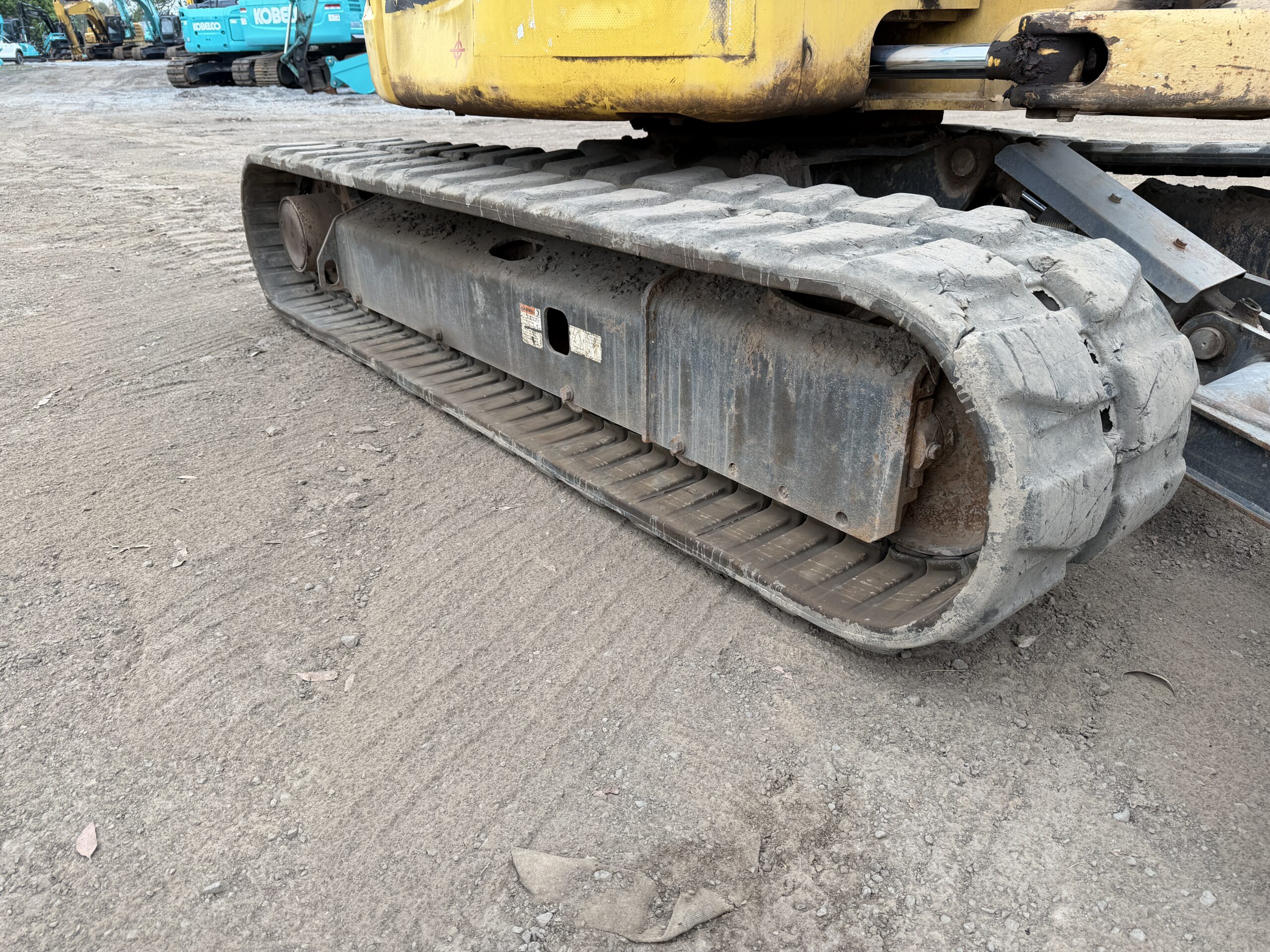 KOMATSU PC45MR-3 EXCAVATOR image 10